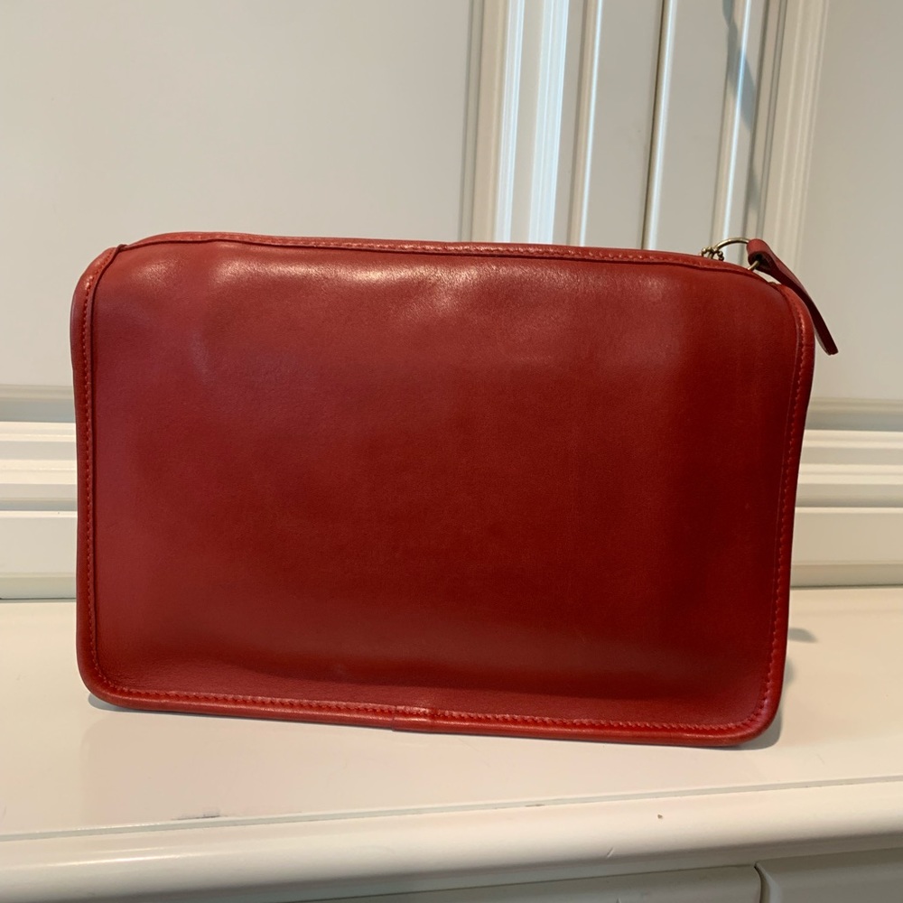Coach Companion Bag In Red Leather With Brass Hardware Style No 9300 USA - Picture 3 of 9